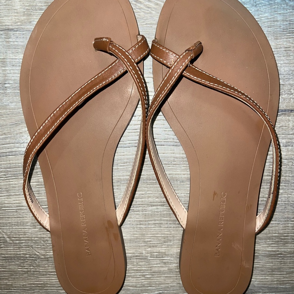 Banana Republic Tan Minimalist Sandals